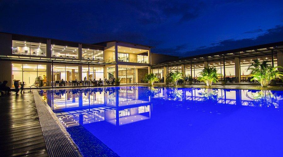 BluCabana Restaurant & Café – Shehu Yar’adua Way, Abuja