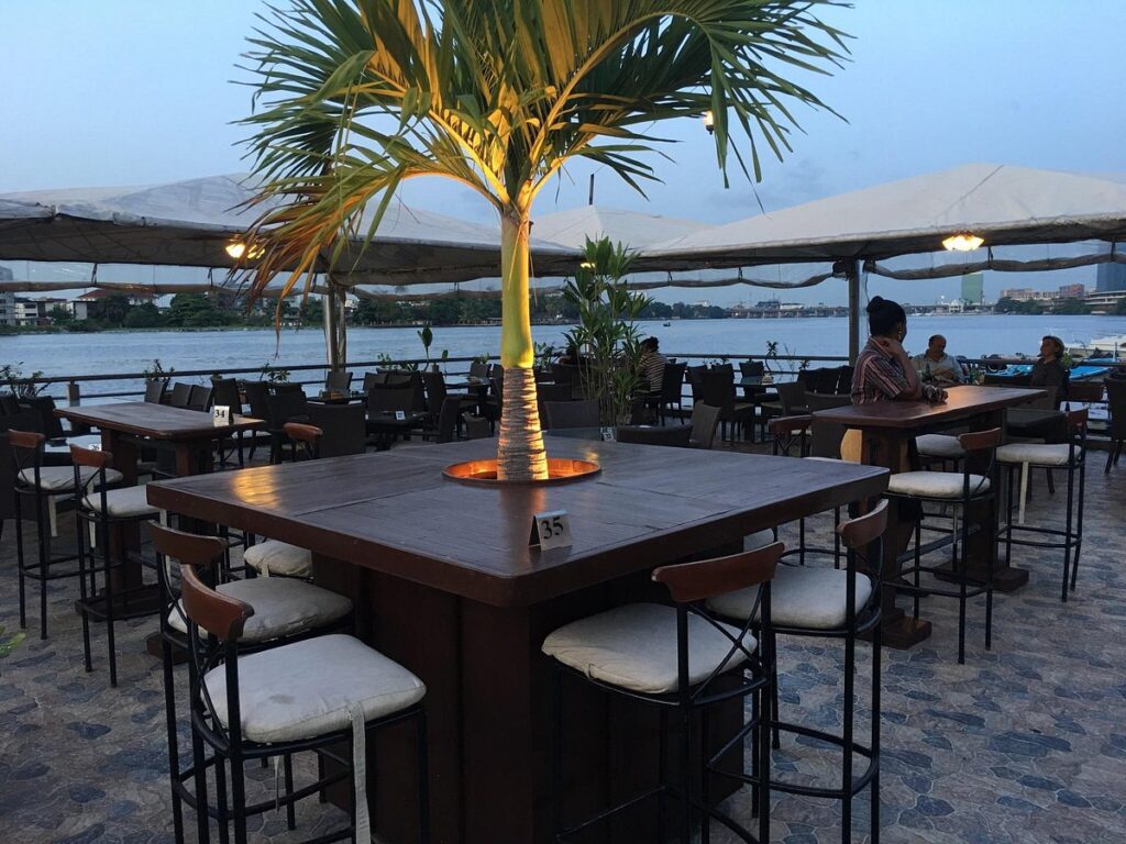 Sidewalk Lounge & Restaurant, Victoria Island